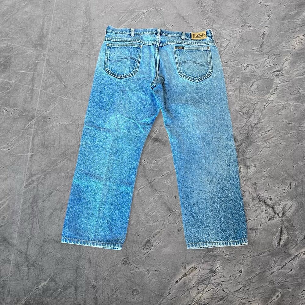 Lee’s vintage 1980s Made in USA lazy S pocket design faded relaxed jeans
